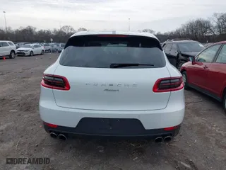 2018 Porsche Macan with VIN WP1AA2A54JLB20602, listed as a IAAI auction lot 41610622 with 65,358 mi miles. Bid and sale history available at carsss.com. Image 17.