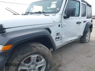 2022 Jeep Wrangler Unlimited Sport with VIN 1C4HJXDG9NW195083, listed as a IAAI auction lot 41515229 with 44,445 mi miles and . Bid and sale history available at DreamBid. Image 6.