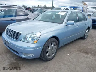 2002 Lexus LS 430 with VIN JTHBN30F420059232, listed as a IAAI auction lot 41632728 with 317,863 mi miles. Bid and sale history available at carsss.com. Image 2.