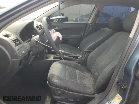 2012 Ford Fusion SE with VIN 3FAHP0HG4CR439700, listed as a Copart auction lot 55185555 with 130,453 mi miles and Clean Title. Bid and sale history available at DreamBid. Image 7.