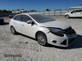 2014 Ford Focus Titanium with VIN 1FADP3J20EL122447, listed as a Copart auction lot 75774344 with 188,413 mi miles and Salvage Title. Bid and sale history available at carsss.com. Image 4.