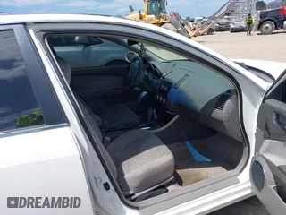 2005 Nissan Altima 2.5 S with VIN 1N4AL11EX5C323608, listed as a IAAI auction lot 41962367 with 160,026 mi miles. Bid and sale history available at carsss.com. Image 5.