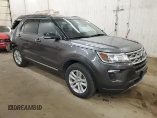 2018 Ford Explorer XLT with VIN 1FM5K8D83JGB69531, listed as a Copart auction lot 52981025 with 114,873 mi miles and Salvage Title. Bid and sale history available at carsss.com. Image 4.