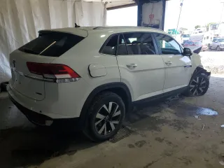 2022 Volkswagen Atlas SE with VIN 1V2LC2CA6NC200437, listed as a Copart auction lot 72356214 with 67,105 mi miles and Salvage title. Bid and sale history available at DreamBid. Image 3.