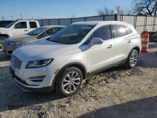 2019 Lincoln MKC Select with VIN 5LMCJ2C96KUL15535, listed as a Copart auction lot 45860155 with 51,974 mi miles and Salvage Title. Bid and sale history available at carsss.com. Image 1.