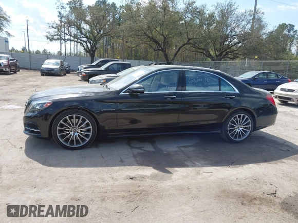 2015 Mercedes-Benz S-Class S 550 with VIN WDDUG8CB7FA091561, listed as a IAAI auction lot 41452399 with 60,530 mi miles. Bid and sale history available at carsss.com. Image 14.