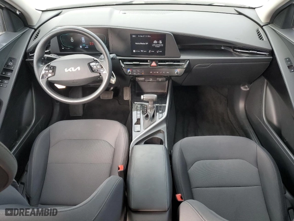 2023 Kia Niro LX with VIN KNDCP3LE4P5100312, listed as a Copart auction lot 86381344 with 55,339 mi miles and Salvage Title. Bid and sale history available at carsss.com. Image 8.