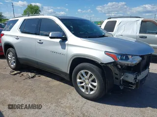 2020 Chevrolet Traverse LT Cloth z VIN 1GNERGKW3LJ177069, wystawiony jako IAAI lot #42080588 z przebiegiem 91 630 mil mil oraz . Historia ofert i sprzedaży dostępna na DreamBid. Obrazek 1.