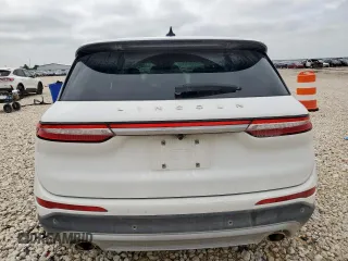 2022 Lincoln Corsair Standard z VIN 5LMCJ1C99NUL22171, wystawiony jako Copart lot #58306465 z przebiegiem 26 442 mil mil oraz Szkoda całkowita • Salvage title. Historia ofert i sprzedaży dostępna na DreamBid. Obrazek 6.
