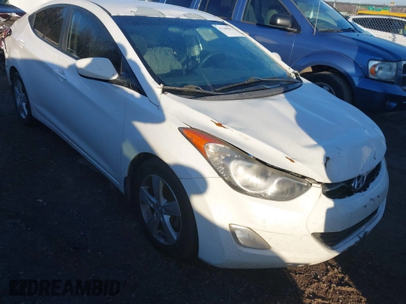 2013 Hyundai Elantra GLS z VIN 5NPDH4AE7DH404286, wystawiony jako IAAI lot #41180842 z przebiegiem 162 856 mil mil oraz . Historia ofert i sprzedaży dostępna na DreamBid. Obrazek 1.