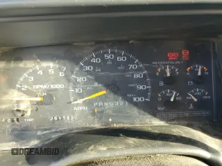 1997 GMC Yukon with VIN 1GKEK13R4VJ752757, listed as a Copart auction lot 75574214 with 251,193 mi miles and Clean Title. Bid and sale history available at carsss.com. Image 9.