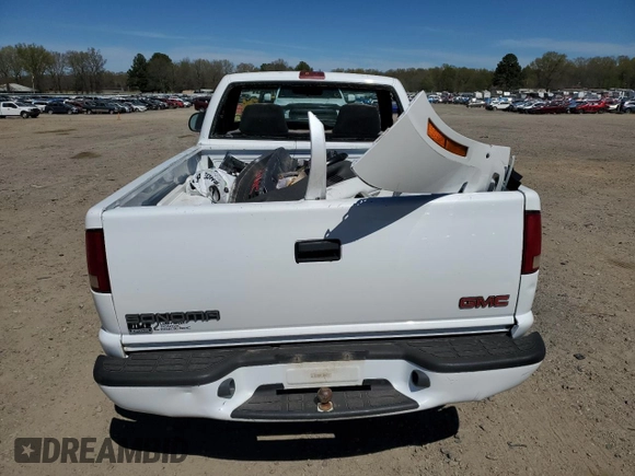 2001 GMC Sonoma SL with VIN 1GTCS145918232411, listed as a Copart auction lot 50395475 with 0 mi miles and Salvage Title. Bid and sale history available at carsss.com. Image 6.