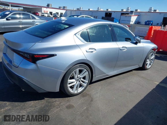 2021 Lexus IS 300 с VIN JTHAA1D23M5112706, выставлен на аукционе IAAI как лот 41815351 с пробегом 33 680 миль миль и . История ставок и продаж доступна на DreamBid. Изображение 4.
