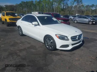 2015 Mercedes-Benz C-Class C 300 Luxury with VIN 55SWF4KB6FU020602, listed as a IAAI auction lot 41899959 with 150,516 mi miles. Bid and sale history available at carsss.com. Image 1.