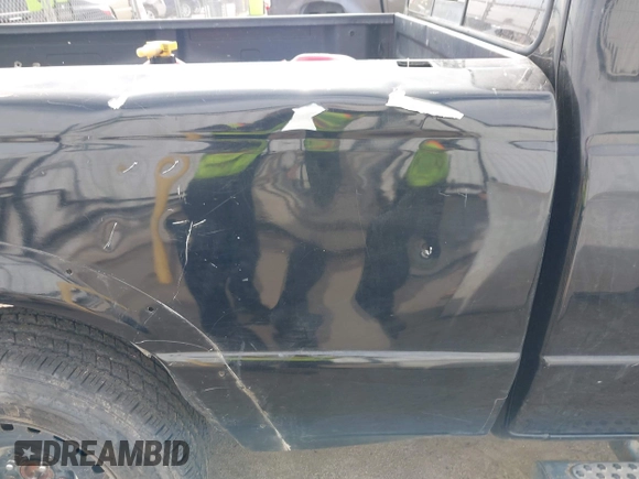2003 Ford Ranger XL Fleet z VIN 1FTZR45E33PB11145, wystawiony jako IAAI lot #42643295 z przebiegiem Nie podano mil oraz . Historia ofert i sprzedaży dostępna na DreamBid. Obrazek 14.