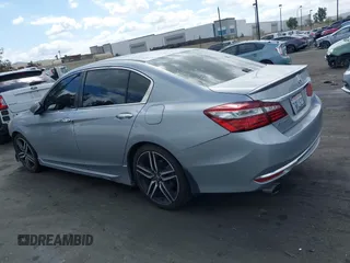 2017 Honda Accord Sedan Sport with VIN 1HGCR2F57HA082818, listed as a IAAI auction lot 41900332 with 169,226 mi miles. Bid and sale history available at carsss.com. Image 15.