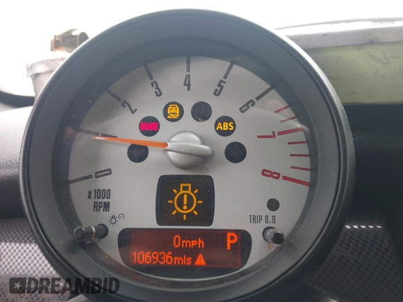 2013 MINI Coupe S with VIN WMWSX3C53DT466648, listed as a IAAI auction lot 41719597 with 106,936 mi miles and . Bid and sale history available at DreamBid. Image 7.