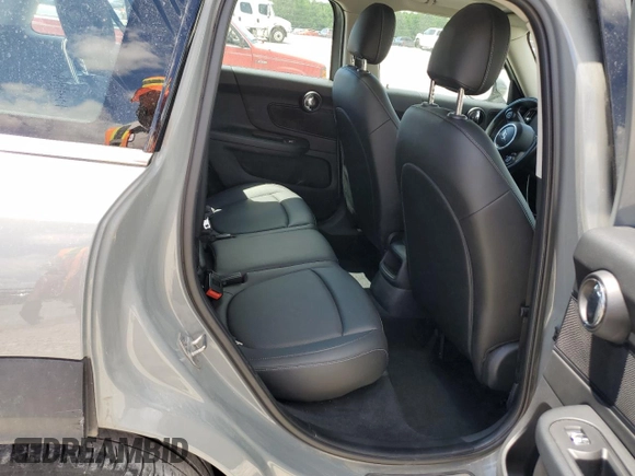 2019 MINI Countryman Cooper with VIN WMZYS7C52K3F45408, listed as a Copart auction lot 59002535 with Not provided miles and Salvage title. Bid and sale history available at DreamBid. Image 11.