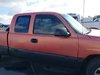 2000 Chevrolet Silverado 1500 with VIN 2GCEC19W6Y1117267, listed as a IAAI auction lot 41414335 with 255,802 mi miles and . Bid and sale history available at DreamBid. Image 13.