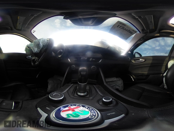 2019 Alfa Romeo Giulia with VIN ZARFANAN2K7622663, listed as a IAAI auction lot 40546831 with 999,999 mi miles. Bid and sale history available at carsss.com. Image 19.