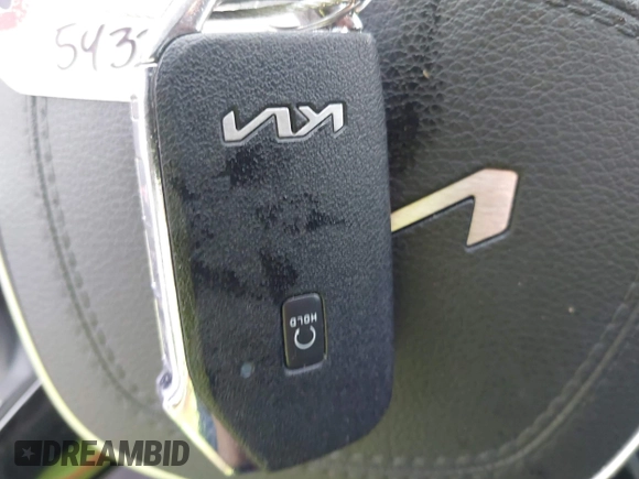 2022 Kia Telluride LX z VIN 5XYP2DHC5NG209265, wystawiony jako IAAI lot #42376957 z przebiegiem 51 615 mil mil oraz . Historia ofert i sprzedaży dostępna na DreamBid. Obrazek 11.