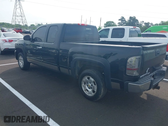 2010 Chevrolet Silverado 1500 LT with VIN 1GCSKSE38AZ162652, listed as a IAAI auction lot 42117886 with 228,980 mi miles and . Bid and sale history available at DreamBid. Image 3.