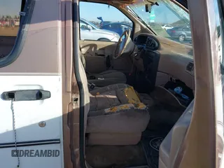 1993 Ford Aerostar with VIN 1FMDA31X3PZC06166, listed as a IAAI auction lot 41698149 with 213,044 mi miles. Bid and sale history available at carsss.com. Image 5.