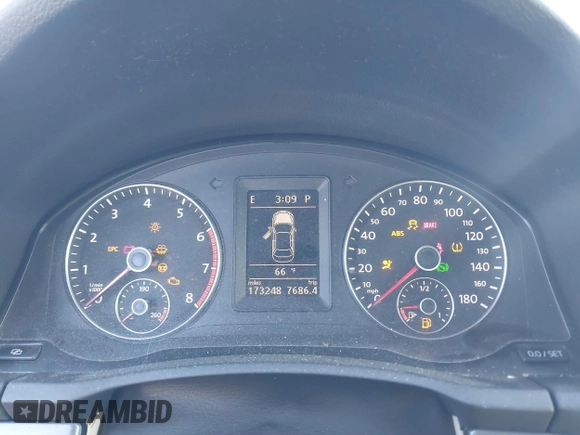 2011 Volkswagen Eos Komfort с VIN WVWBA7AH3BV001569, выставлен на аукционе IAAI как лот 41338372 с пробегом 173 248 миль миль и . История ставок и продаж доступна на DreamBid. Изображение 7.