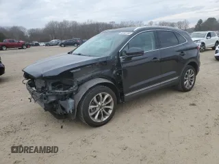 2019 Lincoln MKC Select with VIN 5LMCJ2C97KUL09226, listed as a Copart auction lot 43352155 with 37,810 mi miles and Salvage Title. Bid and sale history available at carsss.com. Image 1.