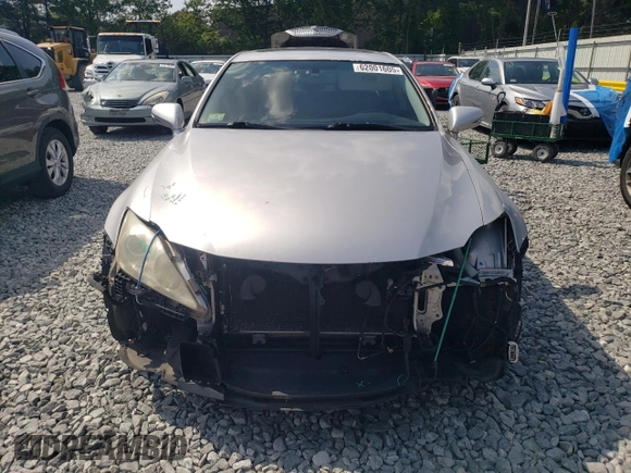 2009 Lexus IS 250 with VIN JTHCK262895034892, listed as a Copart auction lot 62001605 with 128,855 mi miles and Clean title. Bid and sale history available at DreamBid. Image 5.