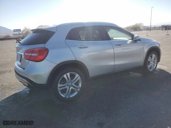 2015 Mercedes-Benz GLA-Class GLA 250 with VIN WDCTG4EB5FJ178168, listed as a Copart auction lot 42324165 with NaN miles and Clean Title. Bid and sale history available at carsss.com. Image 3.