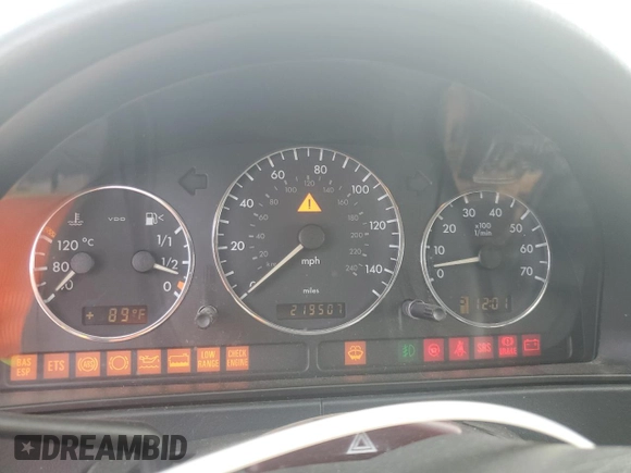 2005 Mercedes-Benz M 350 with VIN 4JGAB57E45A533219, listed as a Copart auction lot 59010965 with 219,507 mi miles and Clean title. Bid and sale history available at DreamBid. Image 9.