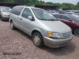 2003 Toyota Sienna LE with VIN 4T3ZF13C83U542299, listed as a IAAI auction lot 42121993 with 229,609 mi miles. Bid and sale history available at carsss.com. Image 1.