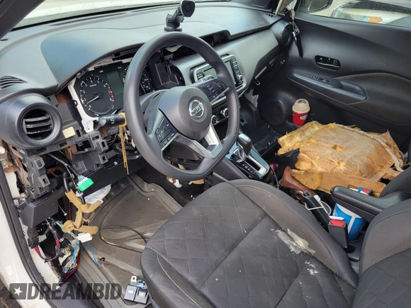 2020 Nissan Kicks S with VIN 3N1CP5BV9LL487319, listed as a IAAI auction lot 42208709 with 70,582 mi miles and . Bid and sale history available at DreamBid. Image 6.