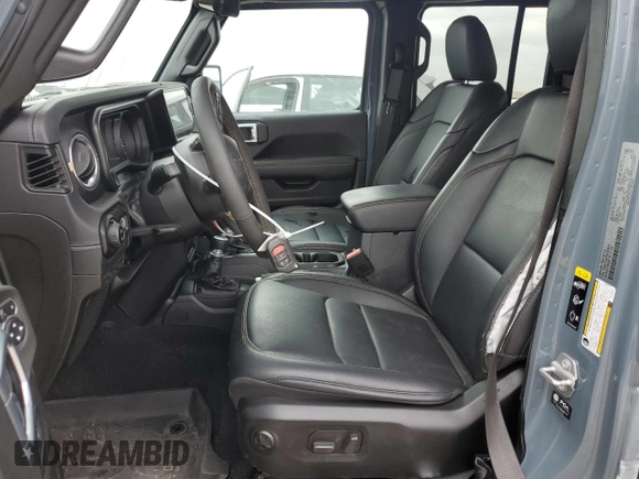 2024 Jeep Gladiator Sport S с VIN 1C6HJTAG1RL131910, выставлен на аукционе Copart как лот 51380125 с пробегом 23 060 миль миль и Списание • Salvage title. История ставок и продаж доступна на DreamBid. Изображение 7.