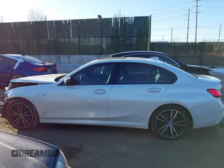 2020 BMW 3 Series M340i xDrive with VIN WBA5U9C00LFH73594, listed as a IAAI auction lot 41574837 with 46,702 mi miles and . Bid and sale history available at DreamBid. Image 14.
