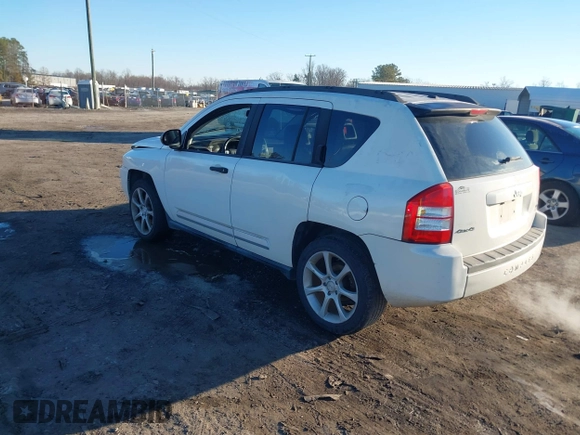 2007 Jeep Compass Limited with VIN 1J8FF57W07D193729, listed as a IAAI auction lot 41337781 with 173,928 mi miles. Bid and sale history available at carsss.com. Image 3.