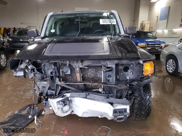 2008 Hummer H3 SUV with VIN 5GTEN13E688146719, listed as a Copart auction lot 50025055 with 258,958 mi miles and Salvage Title. Bid and sale history available at carsss.com. Image 5.