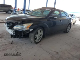 2015 Nissan Altima SL with VIN 1N4BL3AP1FC154307, listed as a Copart auction lot 54952535 with 117,117 mi miles and Salvage Title. Bid and sale history available at carsss.com. Image 1.