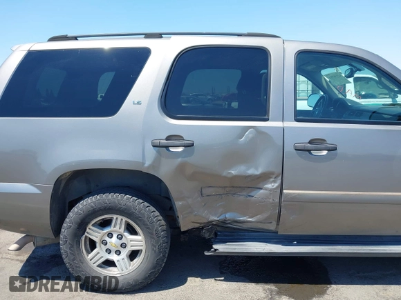 2007 Chevrolet Tahoe LT with VIN 1GNFC13J87R242057, listed as a IAAI auction lot 42736911 with 162,569 mi miles and . Bid and sale history available at DreamBid. Image 6.