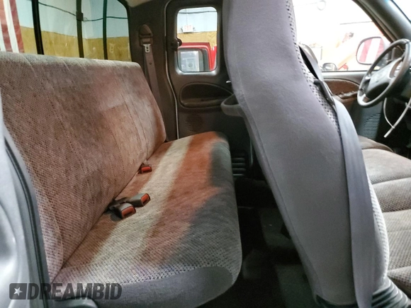 1999 Dodge 2500 with VIN 3B7KF23Z5XG126714, listed as a Copart auction lot 61977325 with 198,740 mi miles and Clean title. Bid and sale history available at DreamBid. Image 10.