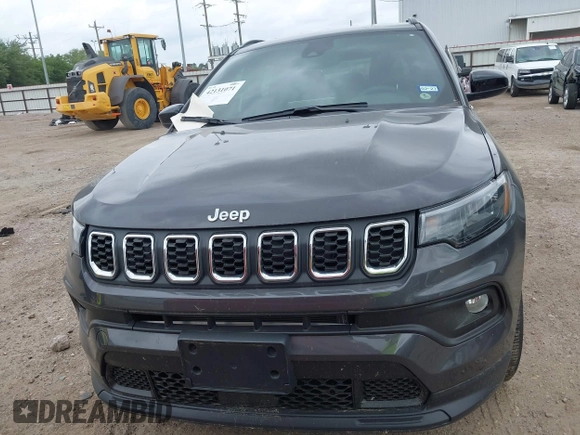 2024 Jeep Compass Latitude Lux с VIN 3C4NJDFN0RT164250, выставлен на аукционе IAAI как лот 42131071 с пробегом 1 493 миль миль и . История ставок и продаж доступна на DreamBid. Изображение 12.