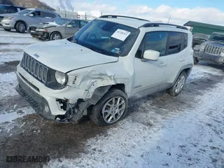 2021 Jeep Renegade Latitude with VIN ZACNJDBB6MPM29200, listed as a IAAI auction lot 41328311 with 42,739 mi miles. Bid and sale history available at carsss.com. Image 16.