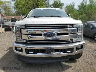 2019 Ford Super Duty F-250 SRW XL with VIN 1FT7W2B65KEC65559, listed as a Copart auction lot 53645205 with 90,969 mi miles and Salvage Title. Bid and sale history available at carsss.com. Image 5.