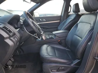 2018 Ford Explorer XLT with VIN 1FM5K8D89JGB05218, listed as a Copart auction lot 49949485 with 86,223 mi miles and Clean Title. Bid and sale history available at carsss.com. Image 7.