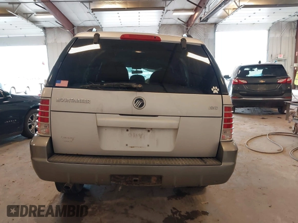 2005 Mercury Mountaineer Convenience z VIN 4M2ZU86E35UJ14209, wystawiony jako IAAI lot #42172836 z przebiegiem 216 964 mil mil oraz . Historia ofert i sprzedaży dostępna na DreamBid. Obrazek 16.