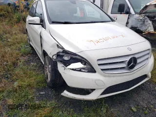 2014 Mercedes-Benz B B 250 Sports Tourer with VIN WDDMH4EB7EJ217466, listed as a Copart auction lot 74010144 with 209,738 mi miles and Salvage Title. Bid and sale history available at carsss.com. Image 12.