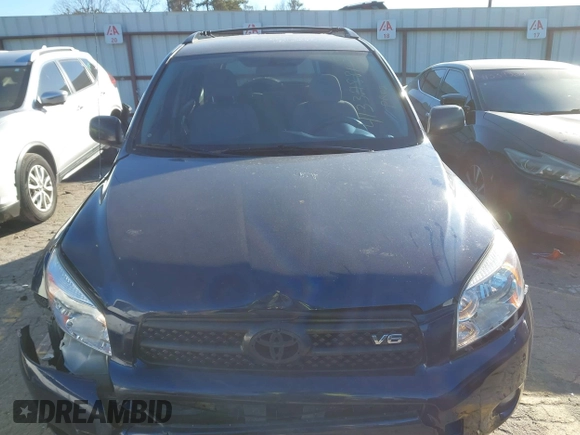 2006 Toyota RAV4 with VIN JTMZK33VX66001821, listed as a IAAI auction lot 41337881 with 189,949 mi miles. Bid and sale history available at carsss.com. Image 12.
