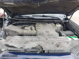 2019 Toyota 4Runner SR5 with VIN JTEBU5JR3K5722863, listed as a IAAI auction lot 41578713 with 109,723 mi miles. Bid and sale history available at carsss.com. Image 10.