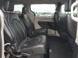 2020 Chrysler Voyager LXi z VIN 2C4RC1DG8LR262662, wystawiony jako Copart lot #47642805 z przebiegiem 111 850 mil mil oraz Szkoda całkowita • Salvage title. Historia ofert i sprzedaży dostępna na DreamBid. Obrazek 11.